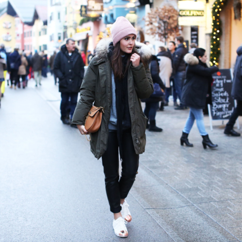 rosa beanie