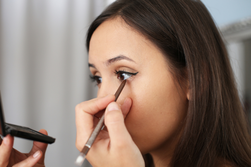 eyeliner richtig auftragen